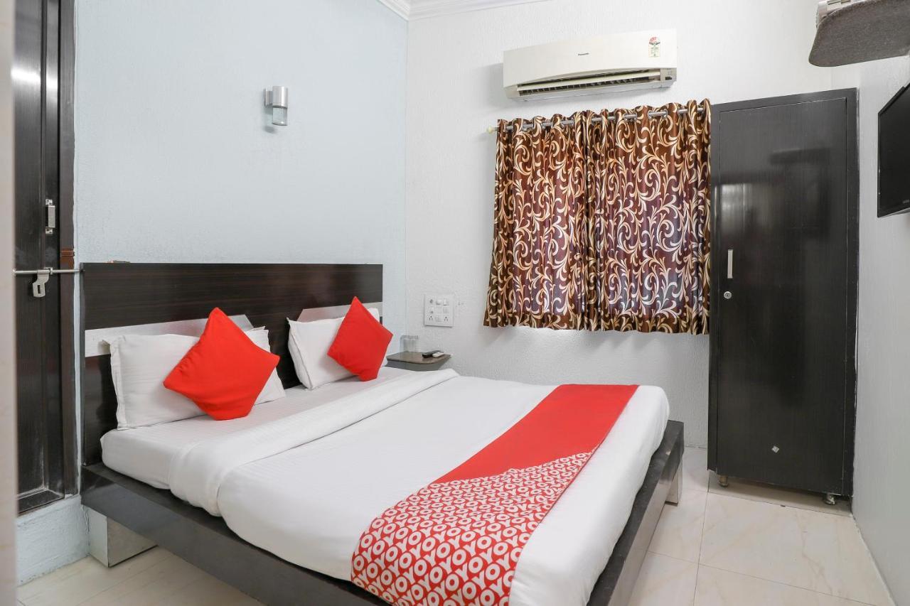 Hotel Jasmine Ahmedabad Ngoại thất bức ảnh