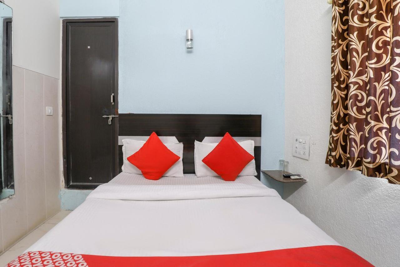 Hotel Jasmine Ahmedabad Ngoại thất bức ảnh