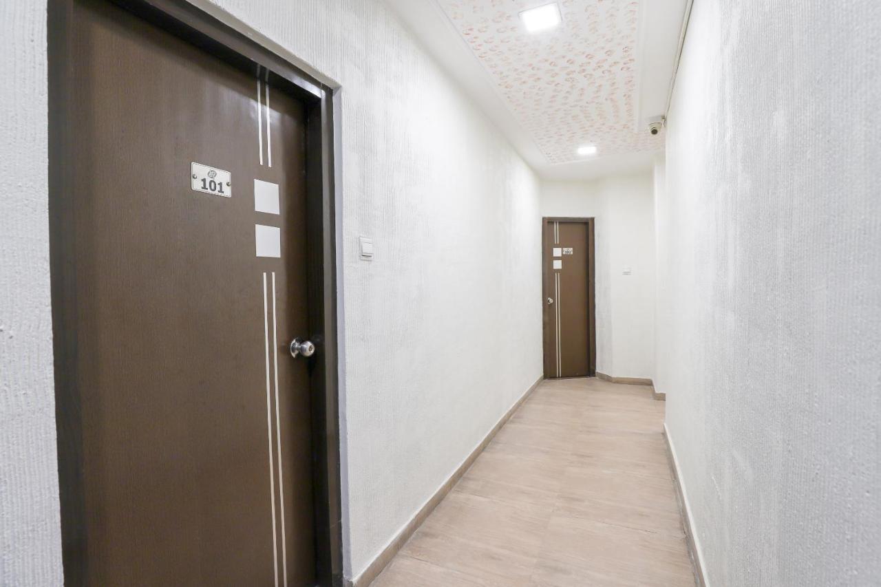 Hotel Jasmine Ahmedabad Ngoại thất bức ảnh