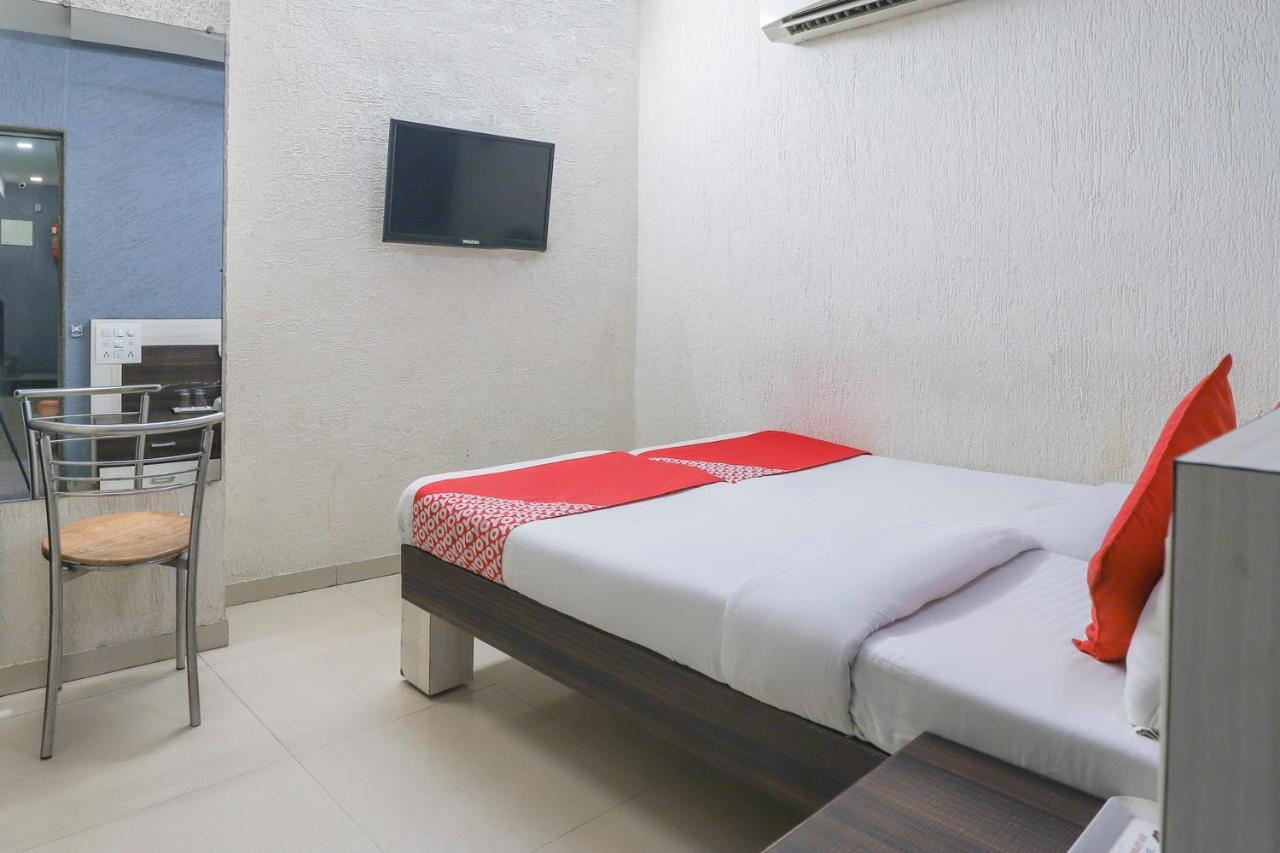 Hotel Jasmine Ahmedabad Ngoại thất bức ảnh