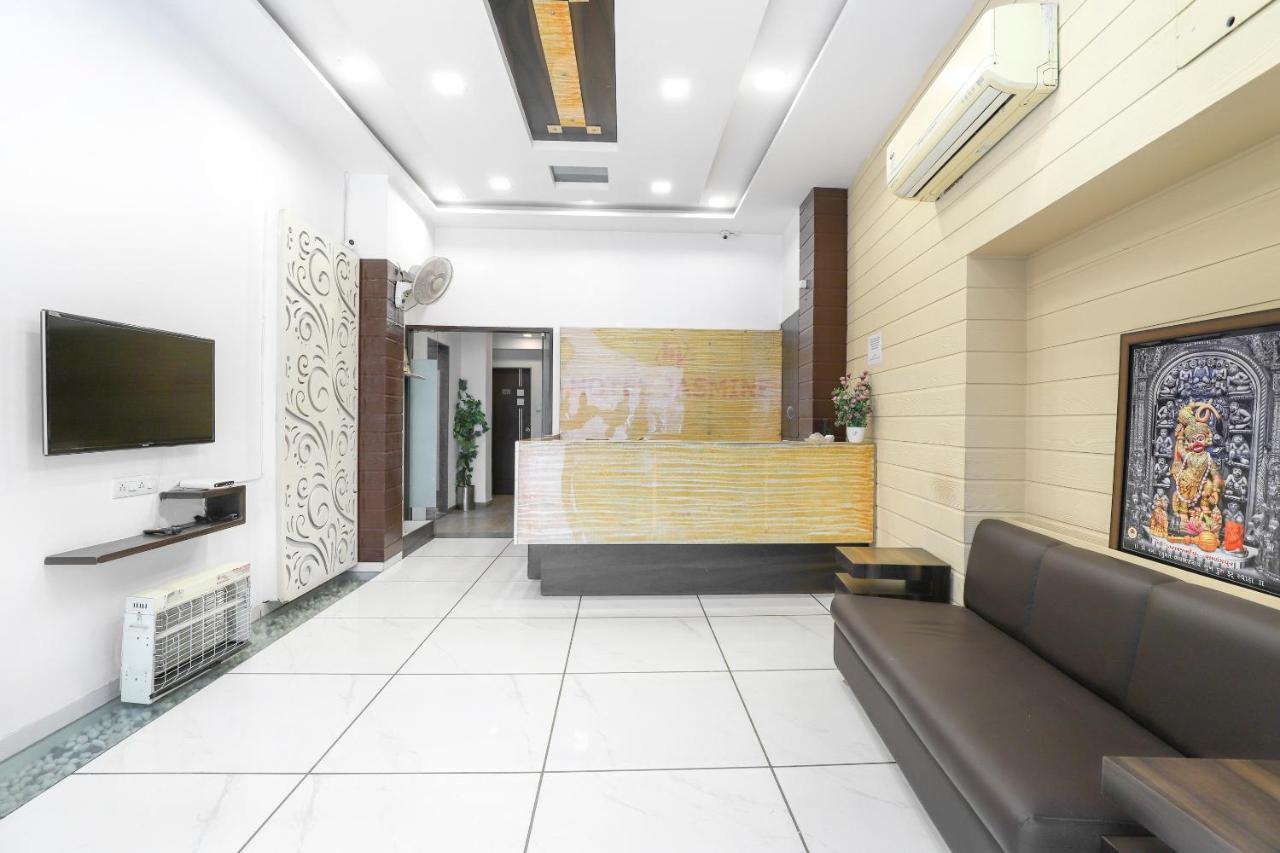 Hotel Jasmine Ahmedabad Ngoại thất bức ảnh