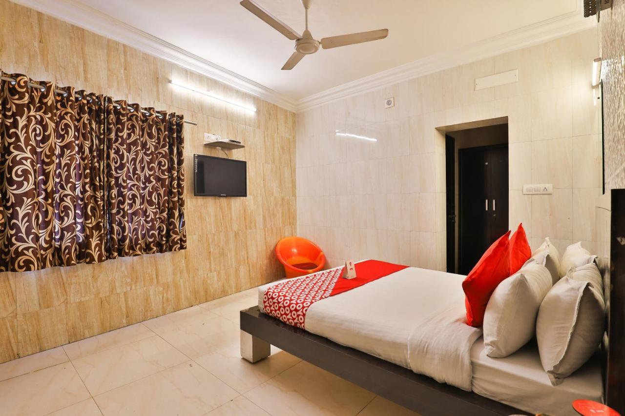 Hotel Jasmine Ahmedabad Ngoại thất bức ảnh