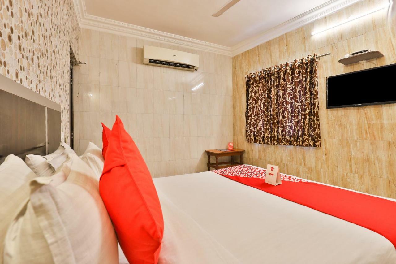 Hotel Jasmine Ahmedabad Ngoại thất bức ảnh