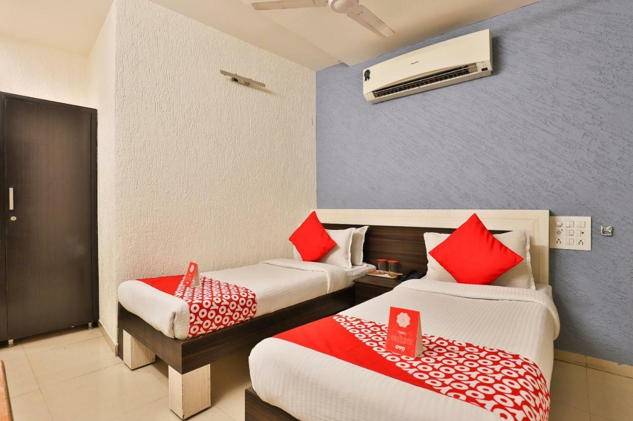 Hotel Jasmine Ahmedabad Ngoại thất bức ảnh