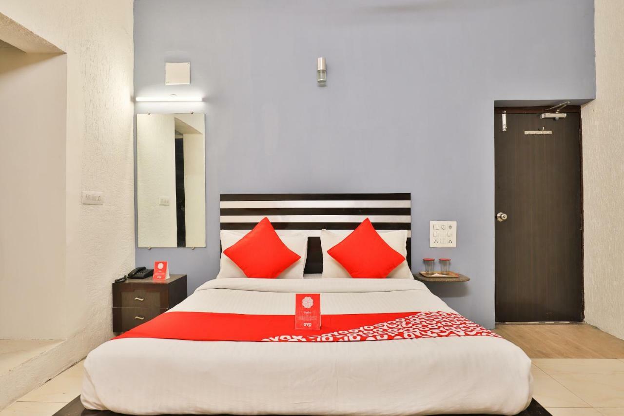 Hotel Jasmine Ahmedabad Ngoại thất bức ảnh